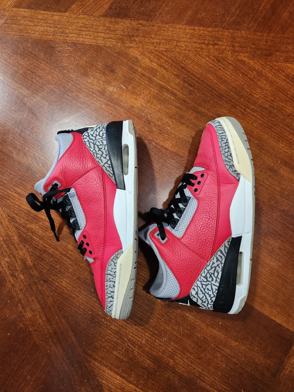 Jordan Retro 3s Size 9 Men Used Condition Replaced InSoles